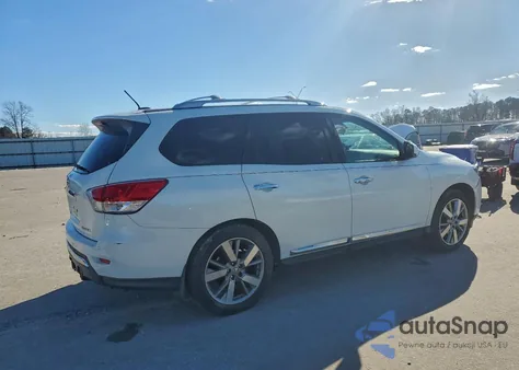 2014 Nissan Pathfinder S z USA, uszkodzony, nr VIN 5N1AR2MNXEC689655